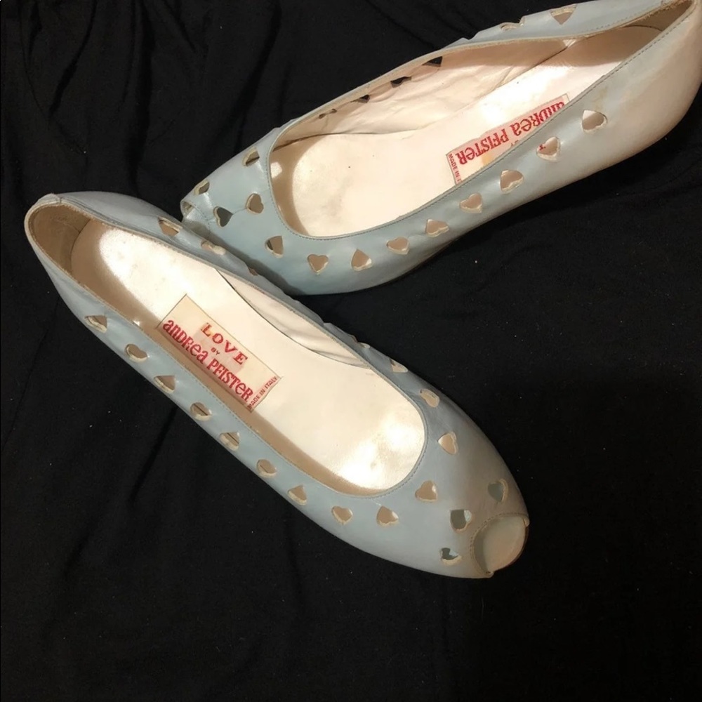 Adorable Vintage Andrea Pfister heart shoes - Picture 6 of 6